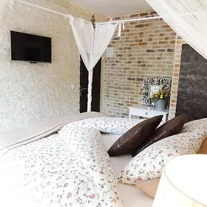 Palmer I Beachhouse Пегера